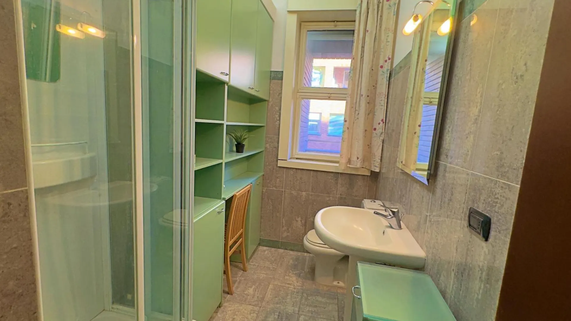 Appartme Guest House Doria 17 Mediolan Włochy